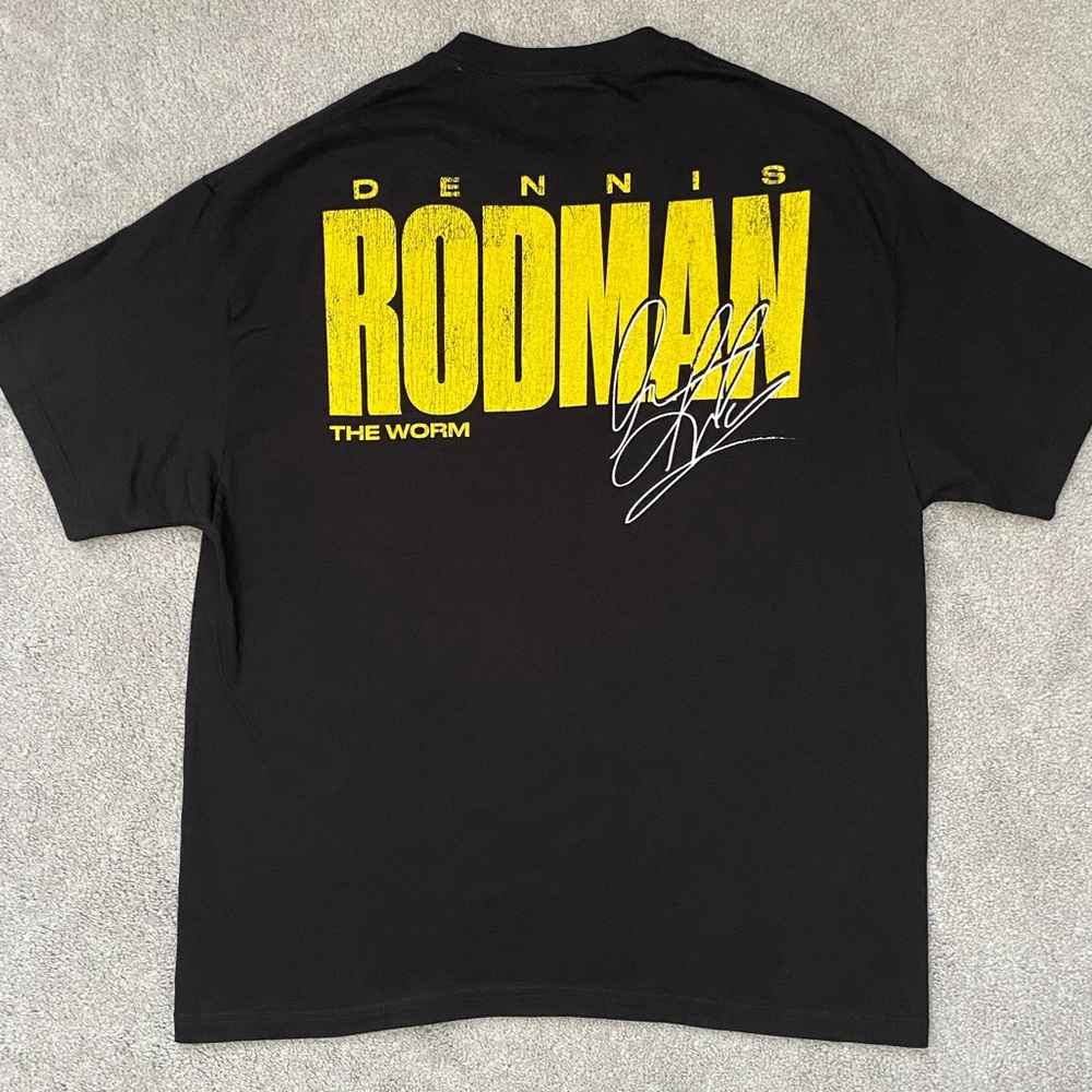 DENNIS RODMAN - Picture 4 of 8